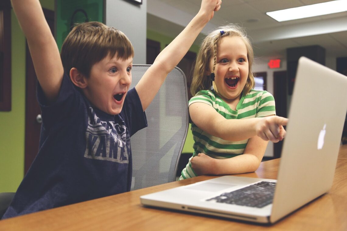 Eco-Education: Implementing Green Technology in Schools